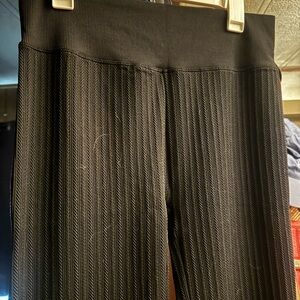 PINK Victoria's Secret Black Patterned Leggings